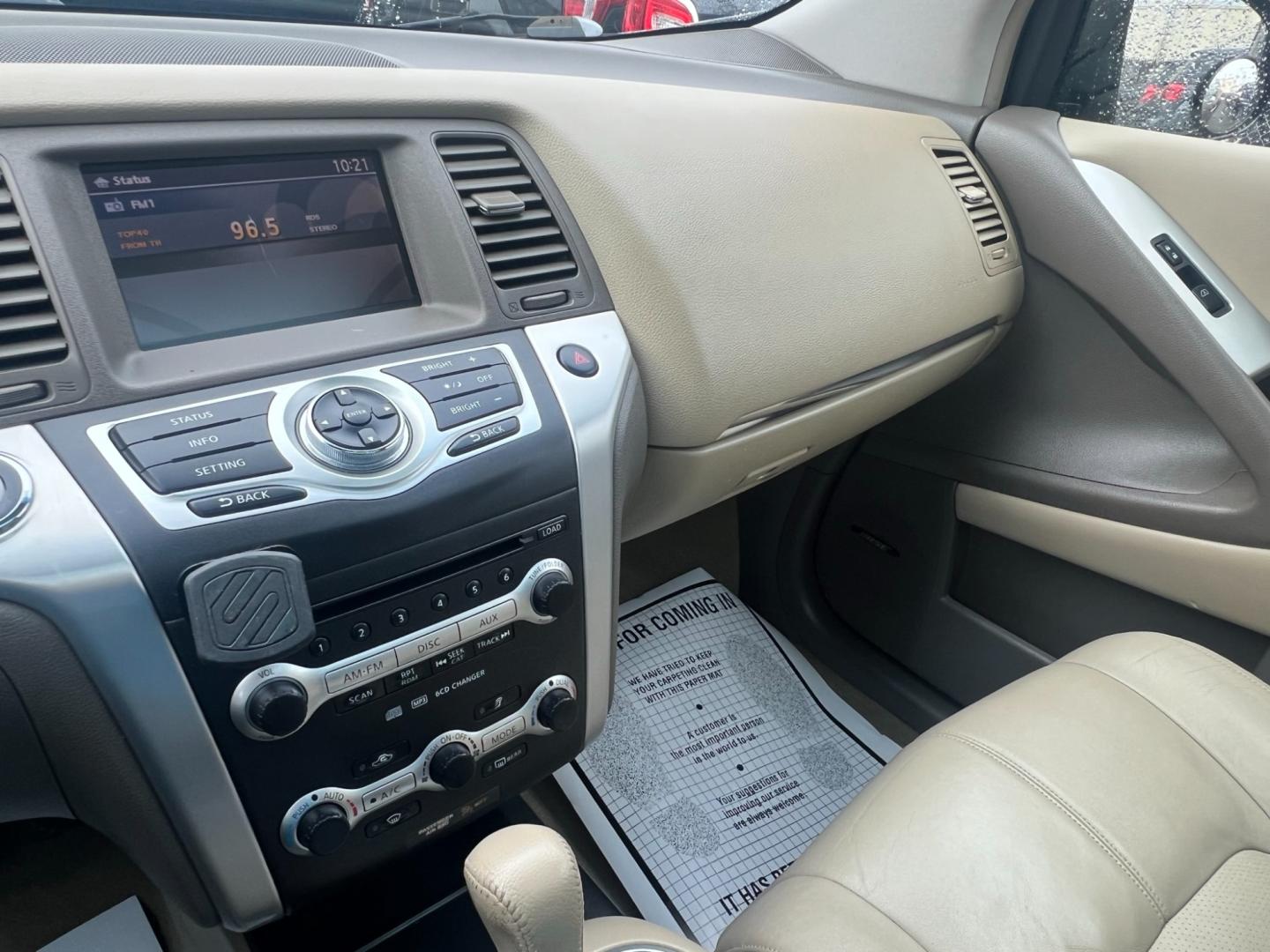 2010 Beige /Tan Leather Nissan Murano LE AWD (JN8AZ1MW1AW) with an 3.5L V6 DOHC 24V engine, CVT transmission, located at 1018 Brunswick Ave, Trenton, NJ, 08638, (609) 989-0900, 40.240086, -74.748085 - Photo#25